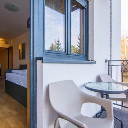 Appartamento 502, šarm